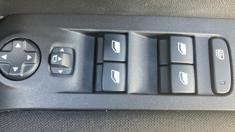 Citroen C3 Aircross 1.2 PureTech 110 Shine Plus 5dr Petrol Hatchback